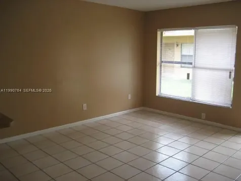 15328 SW 72 Street Miami FL 33193