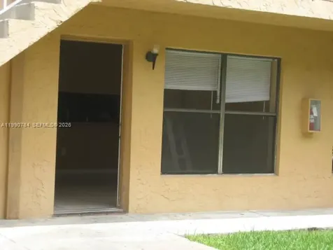 15328 SW 72 Street Miami FL 33193