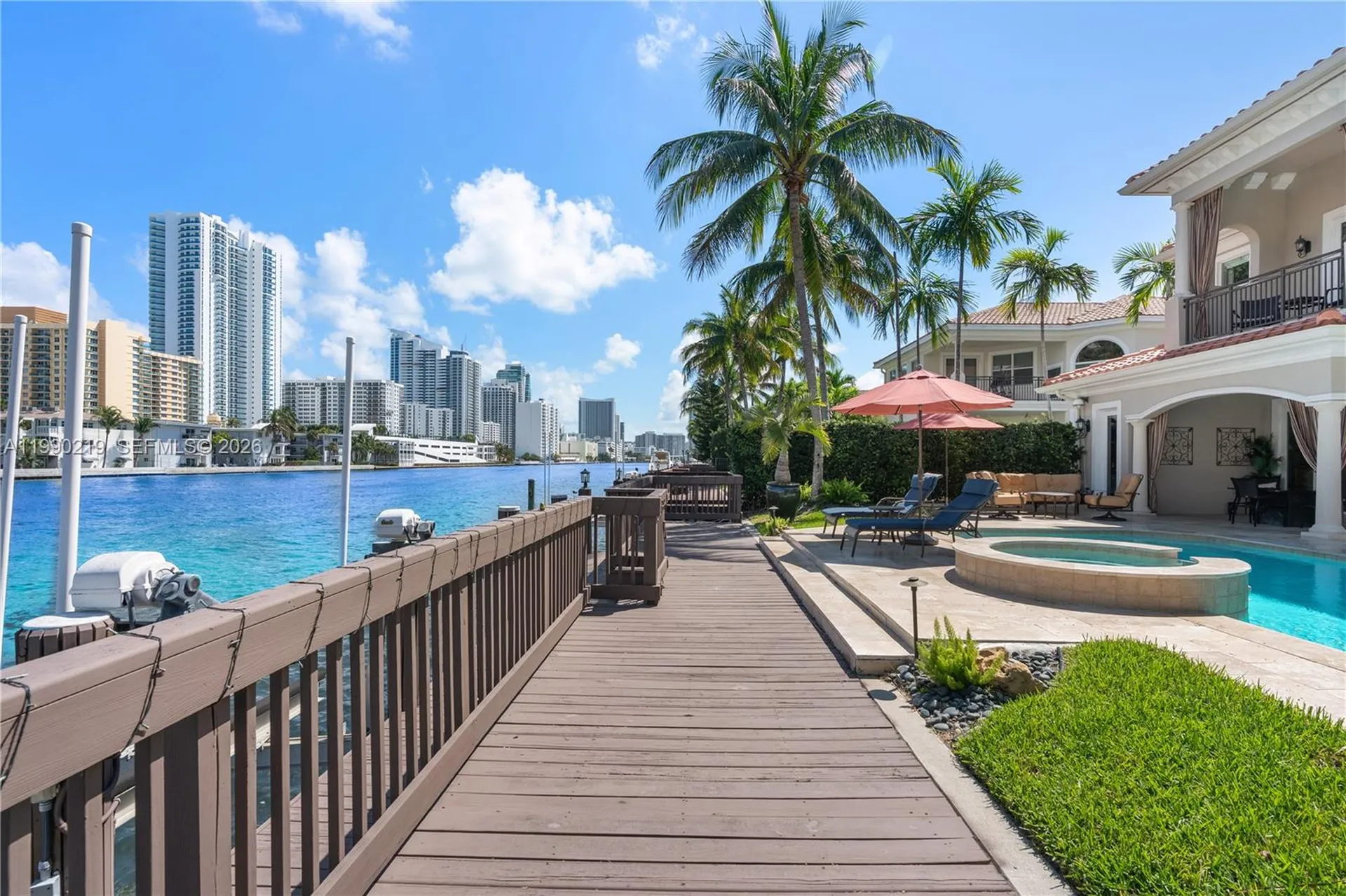 1495 Windjammer Way Hollywood FL 33019