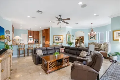 1495 Windjammer Way Hollywood FL 33019