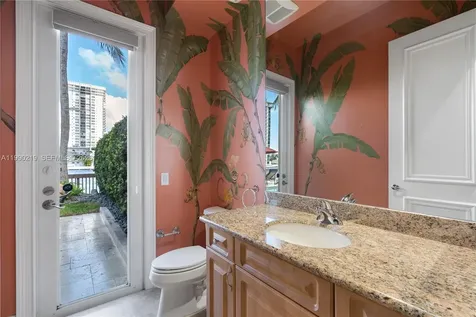 1495 Windjammer Way Hollywood FL 33019