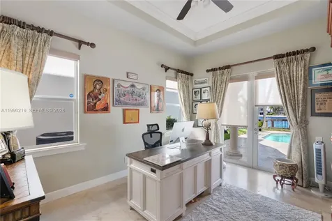 1495 Windjammer Way Hollywood FL 33019