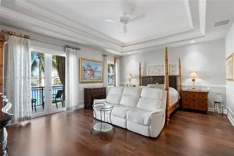 1495 Windjammer Way Hollywood FL 33019