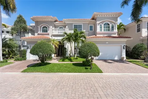 1495 Windjammer Way Hollywood FL 33019