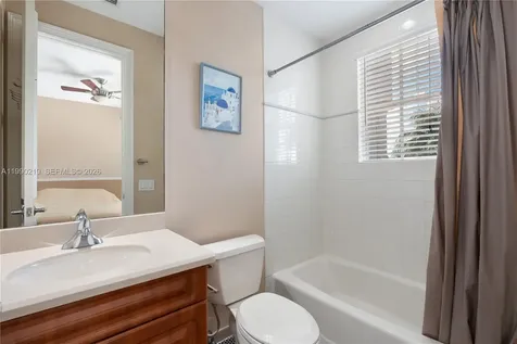 1495 Windjammer Way Hollywood FL 33019