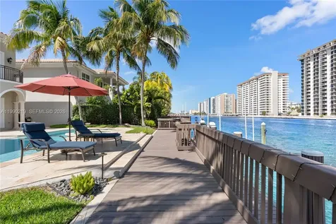 1495 Windjammer Way Hollywood FL 33019