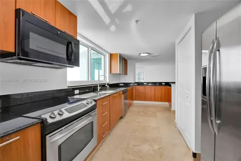 1800 N Bayshore Drive Miami FL 33132