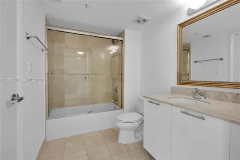 1800 N Bayshore Drive Miami FL 33132