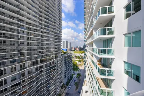 1800 N Bayshore Drive Miami FL 33132