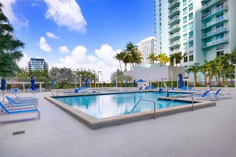 1800 N Bayshore Drive Miami FL 33132