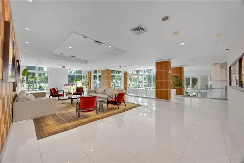1800 N Bayshore Drive Miami FL 33132
