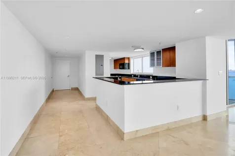 1800 N Bayshore Drive Miami FL 33132