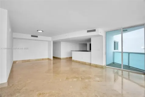 1800 N Bayshore Drive Miami FL 33132