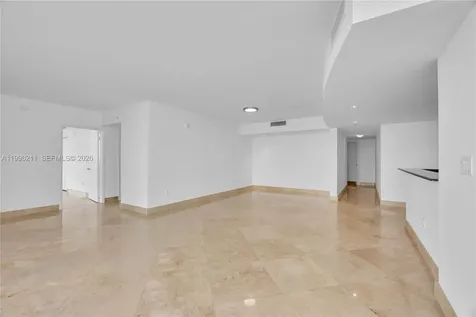 1800 N Bayshore Drive Miami FL 33132