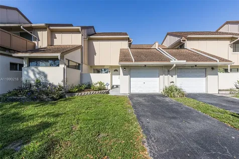 835 NW 80th Terrace Plantation FL 33324