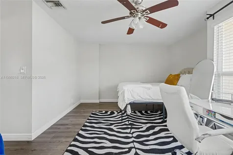 835 NW 80th Terrace Plantation FL 33324