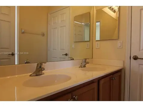11277 NW 44th Terrace Doral FL 33178