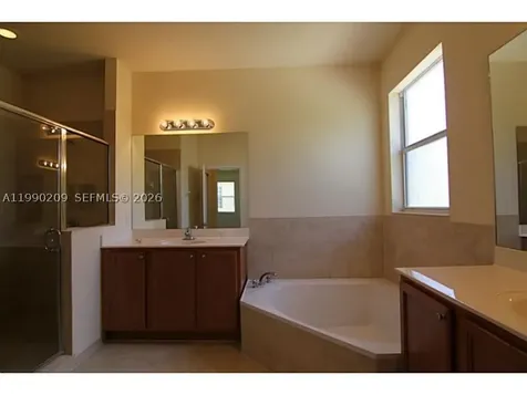 11277 NW 44th Terrace Doral FL 33178