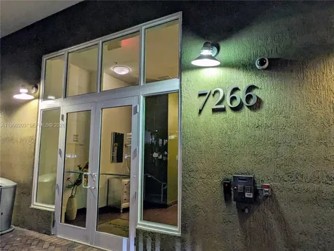 7266 SW 88th Street Miami FL 33156