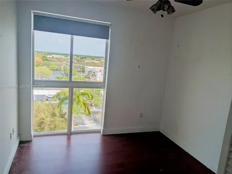 7266 SW 88th Street Miami FL 33156
