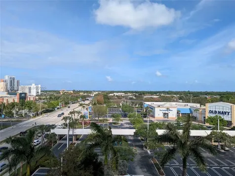 7266 SW 88th Street Miami FL 33156