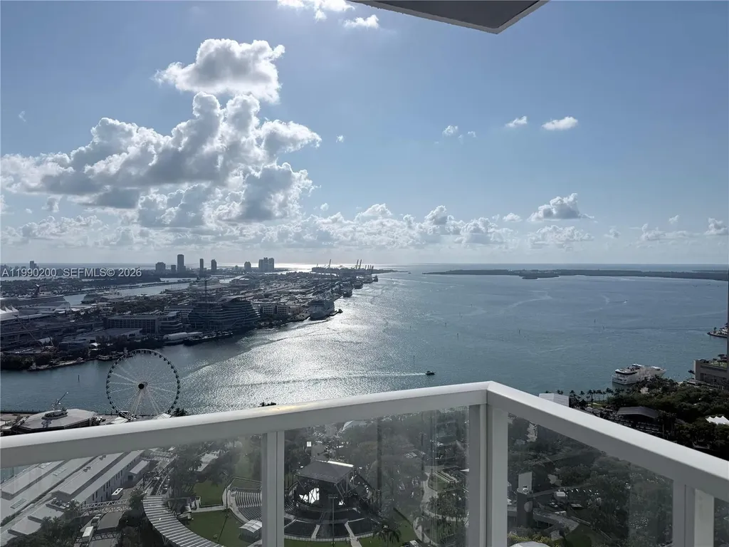 244 Biscayne Boulevard Miami FL 33132