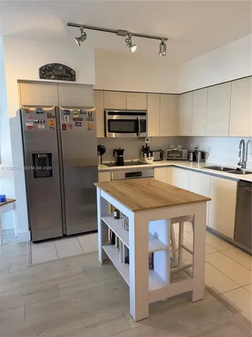 4250 NE Biscayne Boulevard Miami FL 33137