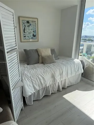 4250 NE Biscayne Boulevard Miami FL 33137