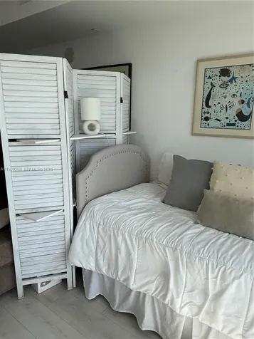 4250 NE Biscayne Boulevard Miami FL 33137