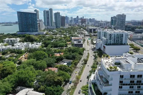 4250 NE Biscayne Boulevard Miami FL 33137