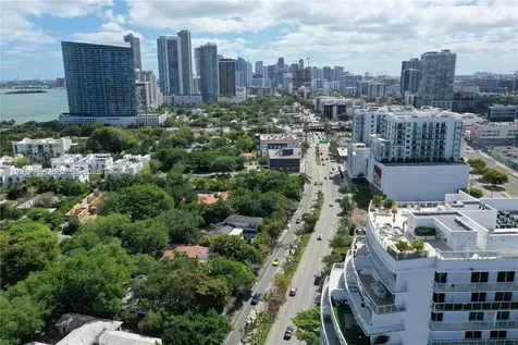 4250 NE Biscayne Boulevard Miami FL 33137