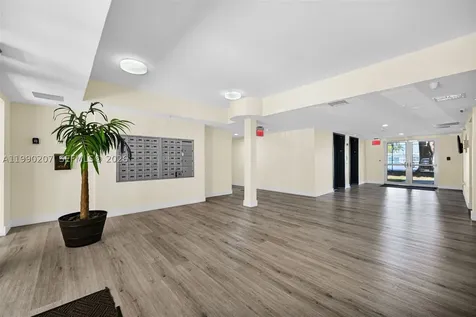 11040 SW 196th Street Cutler Bay FL 33157