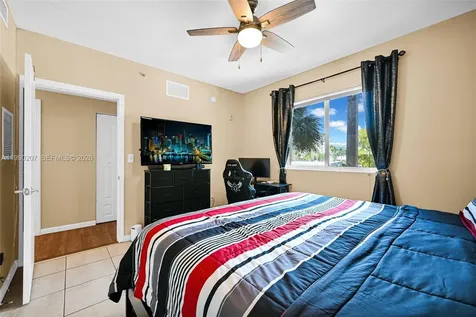 11040 SW 196th Street Cutler Bay FL 33157