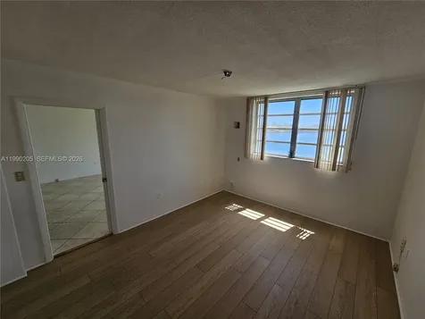 3020 Marcos Drive Aventura FL 33160