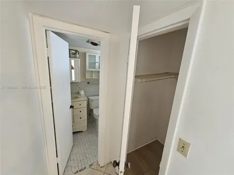 3020 Marcos Drive Aventura FL 33160