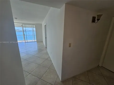 3020 Marcos Drive Aventura FL 33160
