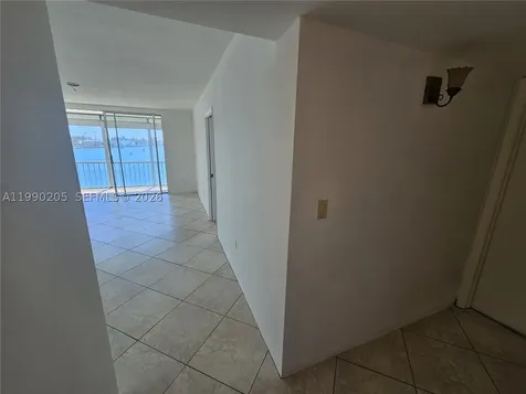 3020 Marcos Drive Aventura FL 33160