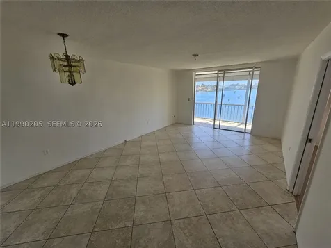 3020 Marcos Drive Aventura FL 33160