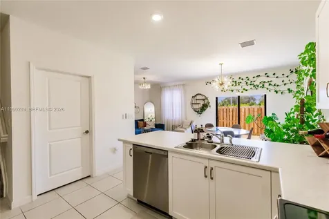 1443 SW 54 Terrace North Lauderdale FL 33068