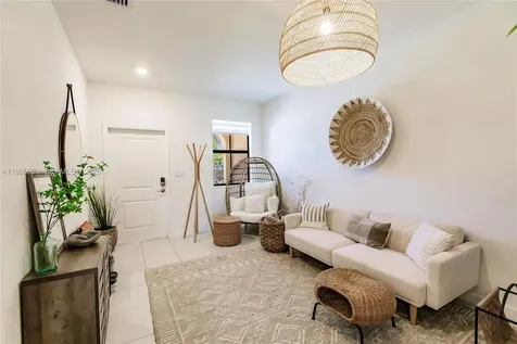 1443 SW 54 Terrace North Lauderdale FL 33068