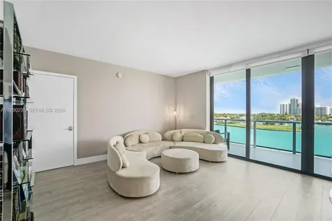 10201 E Bay Harbour Bay Harbor Islands FL 33154