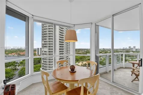 21150 Point Place Aventura FL 33180