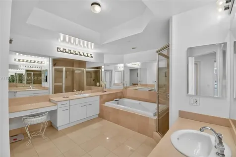 21150 Point Place Aventura FL 33180