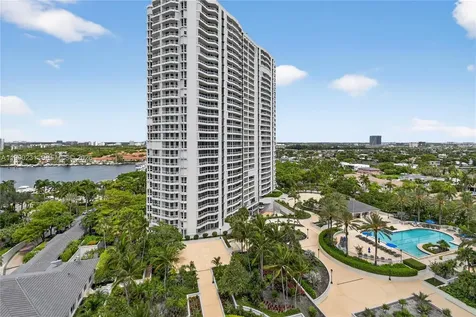 21150 Point Place Aventura FL 33180