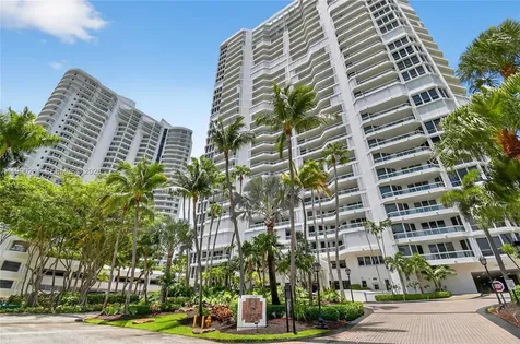 21150 Point Place Aventura FL 33180