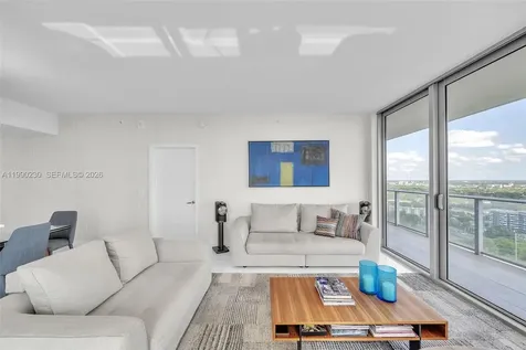 16385 Biscayne Boulevard North Miami Beach FL 33160