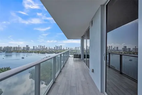 16385 Biscayne Boulevard North Miami Beach FL 33160