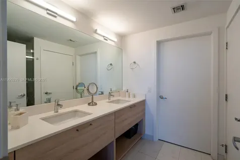 16385 Biscayne Boulevard North Miami Beach FL 33160