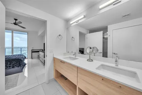 16385 Biscayne Boulevard North Miami Beach FL 33160