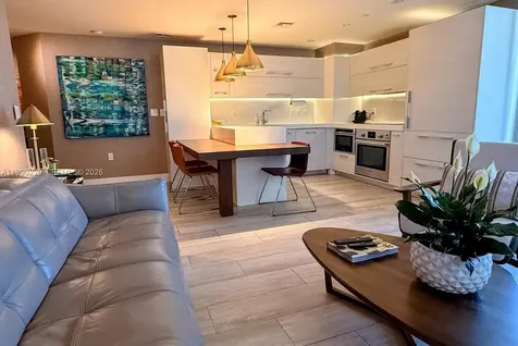45 SW 9th Street Miami FL 33130